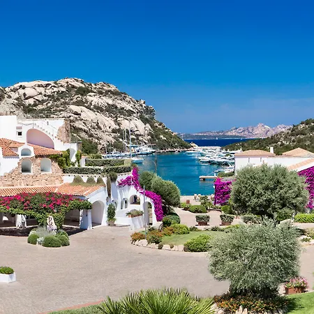 Grand Poltu Quatu Ξενοδοχείο 5*