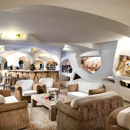 酒店 Grand Poltu Quatu