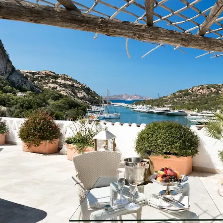 Grand Poltu Quatu 5* 切尔沃港