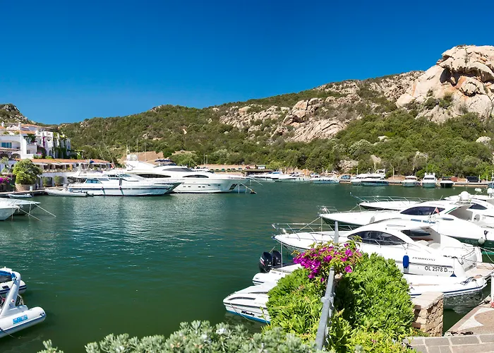 Grand Poltu Quatu Hotel 5*