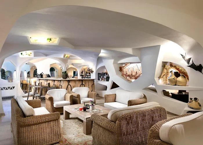 Hotel Grand Poltu Quatu