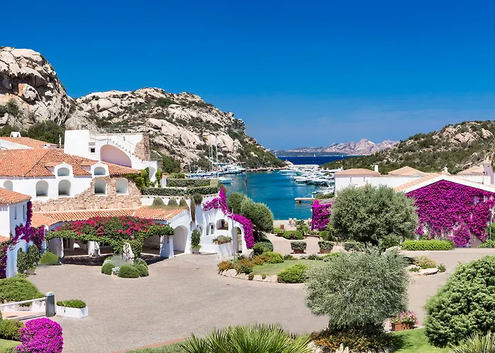 Grand Poltu Quatu Hotel 5*