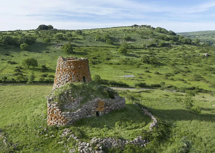 Grand Poltu Quatu Hotel